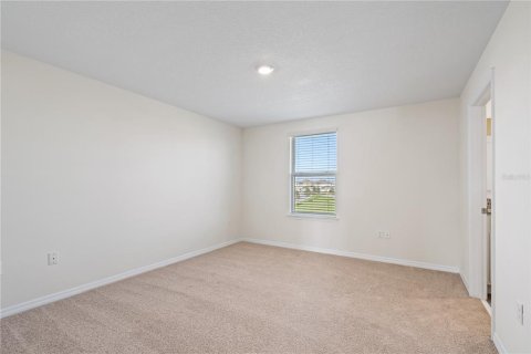 Townhouse in Winter Garden, Florida 3 bedrooms, 145.67 sq.m. № 1679978 - photo 17