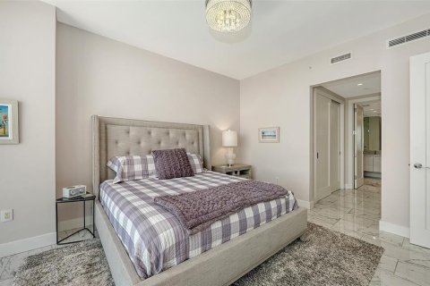Condo in Sarasota, Florida, 2 bedrooms  № 1854259 - photo 26