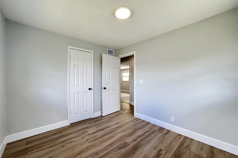 Villa ou maison à vendre à Sanford, Floride: 3 chambres, 175.03 m2 № 2230396 - photo 14