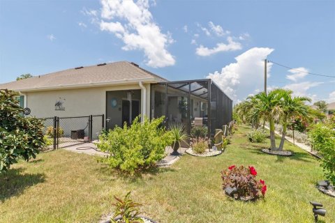 Villa ou maison à vendre à Punta Gorda, Floride: 4 chambres, 169.83 m2 № 2351737 - photo 30