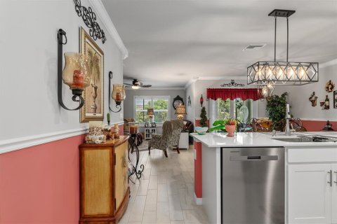 Villa ou maison à vendre à Punta Gorda, Floride: 4 chambres, 169.83 m2 № 2351737 - photo 2