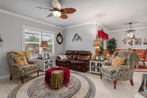 Villa ou maison à vendre à Punta Gorda, Floride: 4 chambres, 169.83 m2 № 2351737 - photo 5