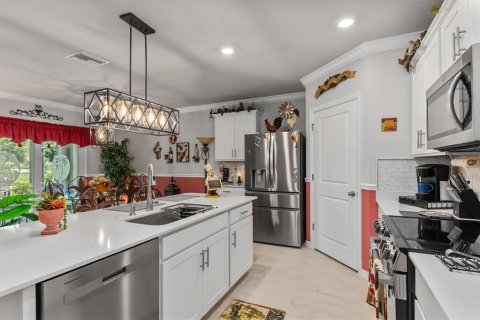 Villa ou maison à vendre à Punta Gorda, Floride: 4 chambres, 169.83 m2 № 2351737 - photo 11