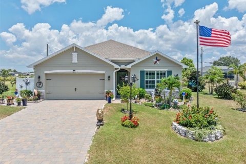 House in Punta Gorda, Florida 4 bedrooms, 169.83 sq.m. № 2351737