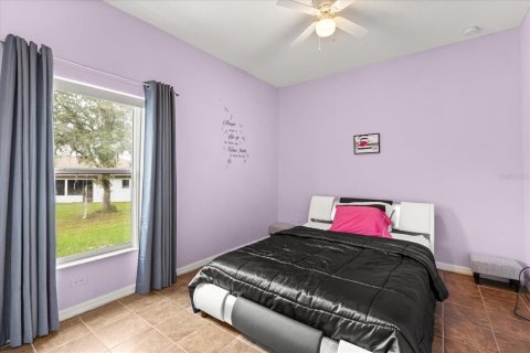 House in Ocala, Florida 4 bedrooms, 208.66 sq.m. № 1845067 - photo 21