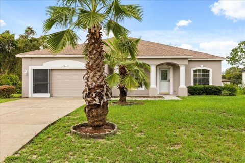 House in Ocala, Florida 4 bedrooms, 208.66 sq.m. № 1845067 - photo 1