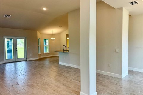 House in Rotonda, Florida 4 bedrooms, 216.46 sq.m. № 1538902 - photo 9
