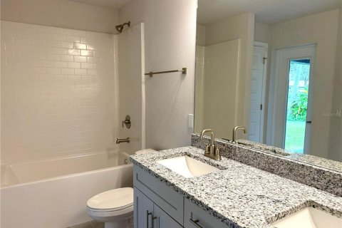 Villa ou maison à vendre à Rotonda, Floride: 4 chambres, 216.46 m2 № 1538902 - photo 15