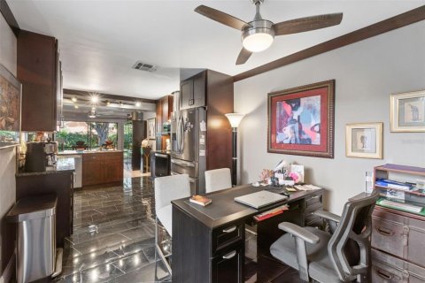 Townhouse in Orlando, Florida 3 bedrooms, 174.38 sq.m. № 2143060 - photo 17