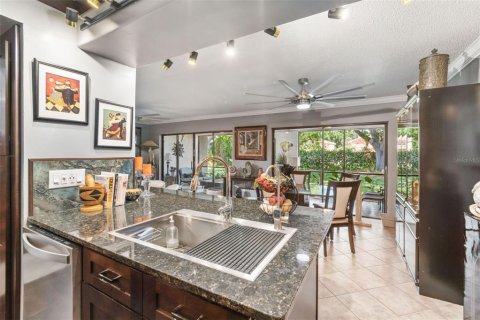 Townhouse in Orlando, Florida 3 bedrooms, 174.38 sq.m. № 2143060 - photo 21
