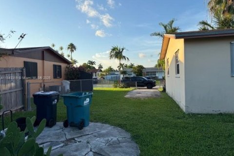 Casa en venta en Homestead, Florida, 3 dormitorios, 94.02 m2 № 1838627 - foto 20