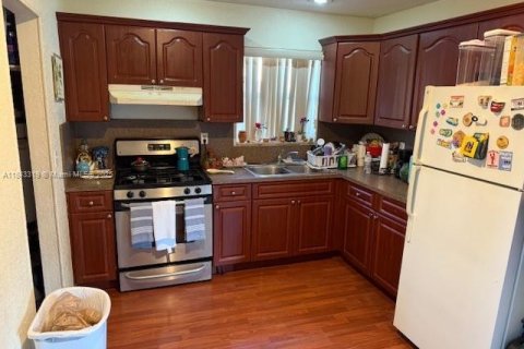 Casa en venta en Homestead, Florida, 3 dormitorios, 94.02 m2 № 1838627 - foto 5
