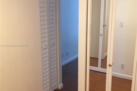 Купить кондоминиум в Авентура, Флорида 1 спальня, 67.82м2, № 2054409 - фото 26