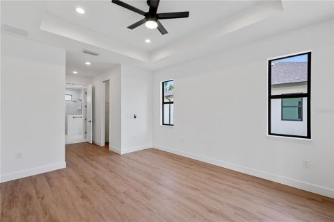 Villa ou maison à vendre à North Port, Floride: 3 chambres, 179.58 m2 № 2149063 - photo 20