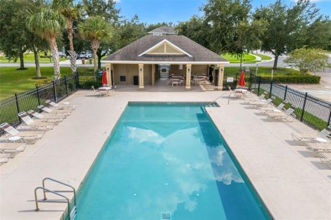 House in Clermont, Florida 4 bedrooms, 232.07 sq.m. № 1904992 - photo 30