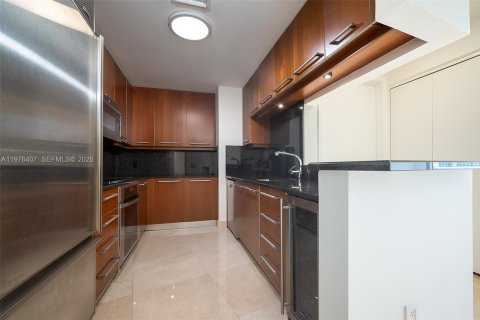 Condo in Miami, Florida, 1 bedroom  № 2042492 - photo 20