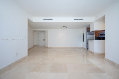 Condo in Miami, Florida, 1 bedroom  № 2042492 - photo 5