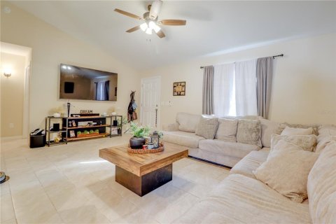 Villa ou maison à vendre à Ocala, Floride: 3 chambres, 118.73 m2 № 1750020 - photo 5