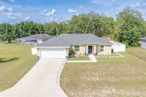Villa ou maison à vendre à Ocala, Floride: 3 chambres, 118.73 m2 № 1750020 - photo 1