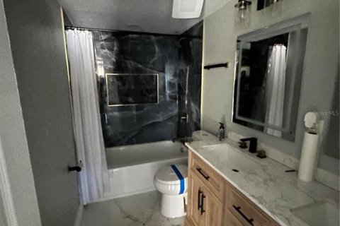 Casa en alquiler en Tampa, Florida, 3 dormitorios, 92.72 m2 № 2103378 - foto 17