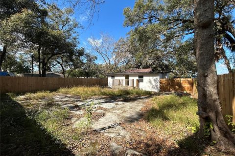 Casa en alquiler en Tampa, Florida, 3 dormitorios, 92.72 m2 № 2103378 - foto 3