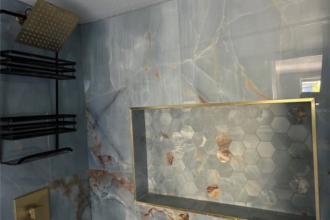 Casa en alquiler en Tampa, Florida, 3 dormitorios, 92.72 m2 № 2103378 - foto 14