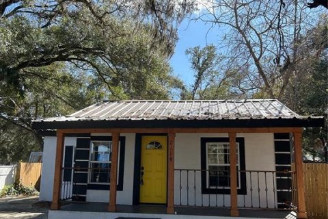 Casa en Tampa, Florida 3 dormitorios, 92.72 m2 № 2103378