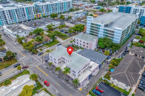 Propiedad comercial en venta en Hollywood, Florida № 1973422 - foto 14