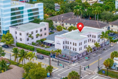Propiedad comercial en venta en Hollywood, Florida № 1973422 - foto 21