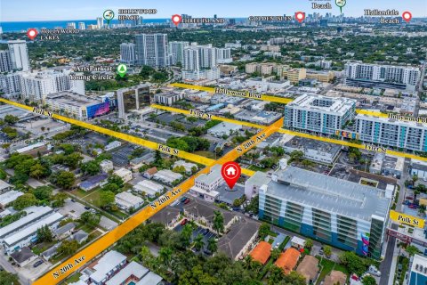 Propiedad comercial en venta en Hollywood, Florida № 1973422 - foto 16