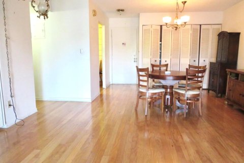 Condominio en venta en North Lauderdale, Florida, 2 dormitorios, 107.77 m2 № 2147089 - foto 2