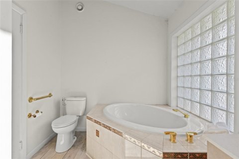 Villa ou maison à vendre à Sarasota, Floride: 3 chambres, 170.85 m2 № 2330981 - photo 25