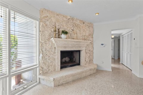 Villa ou maison à vendre à Sarasota, Floride: 3 chambres, 170.85 m2 № 2330981 - photo 10