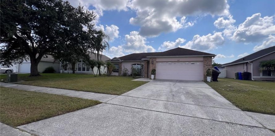 Casa en Kissimmee, Florida 3 dormitorios, 134.15 m2 № 1915806