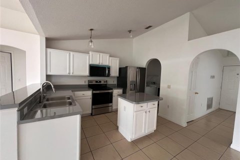 Casa en alquiler en Kissimmee, Florida, 3 dormitorios, 134.15 m2 № 1915806 - foto 15