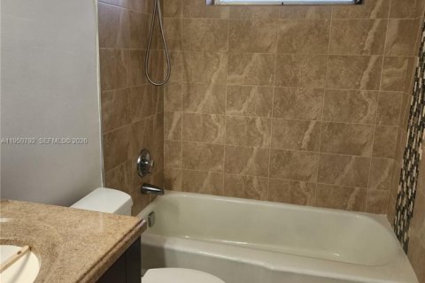 Снять в аренду кондоминиум в Дейви, Флорида 2 спальни, 80.92м2, № 2007023 - фото 16