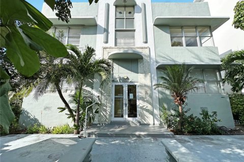 Снять в аренду кондоминиум в Майами-Бич, Флорида 45.52м2, № 1992651 - фото 26