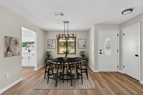 House in Spring Hill, Florida 2 bedrooms, 104.79 sq.m. № 2129362 - photo 9