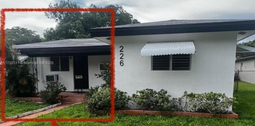 Villa ou maison à Dania Beach, Floride 2 chambres № 1709468