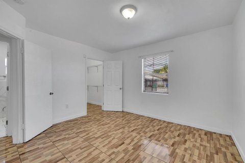 Apartment in Miami, Florida 2 bedrooms, 65.03 sq.m. № 2083871 - photo 15