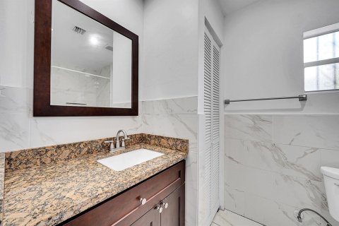 Apartment in Miami, Florida 2 bedrooms, 65.03 sq.m. № 2083871 - photo 18