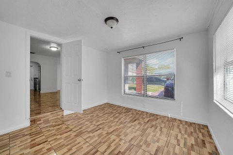Apartment in Miami, Florida 2 bedrooms, 65.03 sq.m. № 2083871 - photo 21