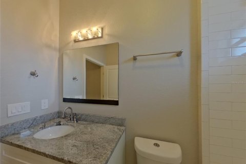 Casa en alquiler en Saint Petersburg, Florida, 3 dormitorios, 158.96 m2 № 1835319 - foto 13