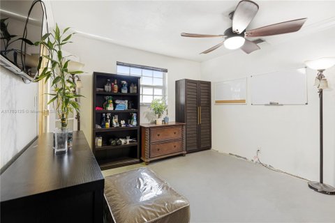 Villa ou maison à vendre à Lauderdale Lakes, Floride: 3 chambres, 166.76 m2 № 1713949 - photo 14