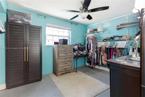 Villa ou maison à vendre à Lauderdale Lakes, Floride: 3 chambres, 166.76 m2 № 1713949 - photo 17