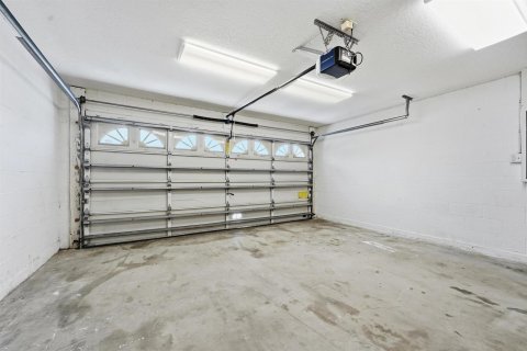 Casa en venta en Port St. Lucie, Florida, 3 dormitorios, 135.64 m2 № 2177407 - foto 25