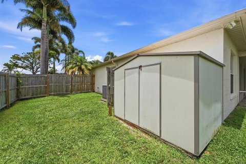 Casa en venta en Port St. Lucie, Florida, 3 dormitorios, 135.64 m2 № 2177407 - foto 30