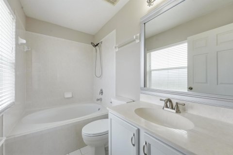Casa en venta en Port St. Lucie, Florida, 3 dormitorios, 135.64 m2 № 2177407 - foto 17