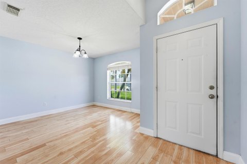 Casa en venta en Port St. Lucie, Florida, 3 dormitorios, 135.64 m2 № 2177407 - foto 4