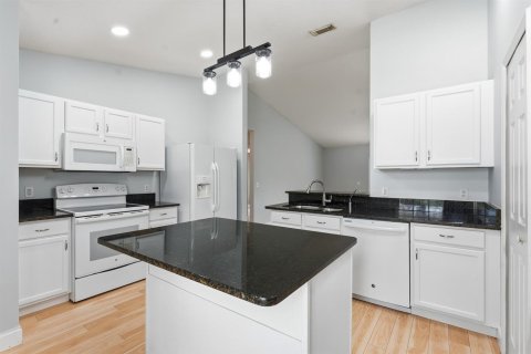 Casa en venta en Port St. Lucie, Florida, 3 dormitorios, 135.64 m2 № 2177407 - foto 11